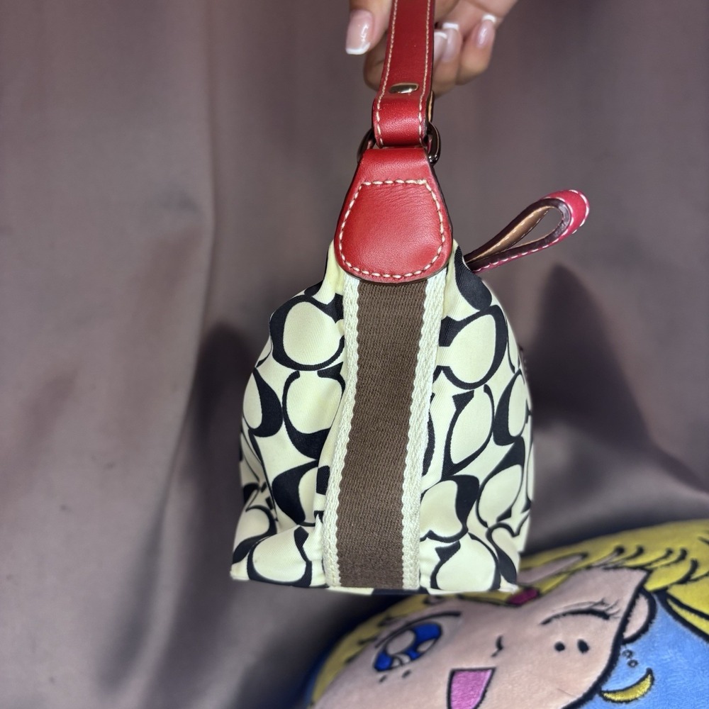 Vintage Y2K Coach Shoulder Bag Purse signature C monogram White Black Hobo - Picture 4 of 9